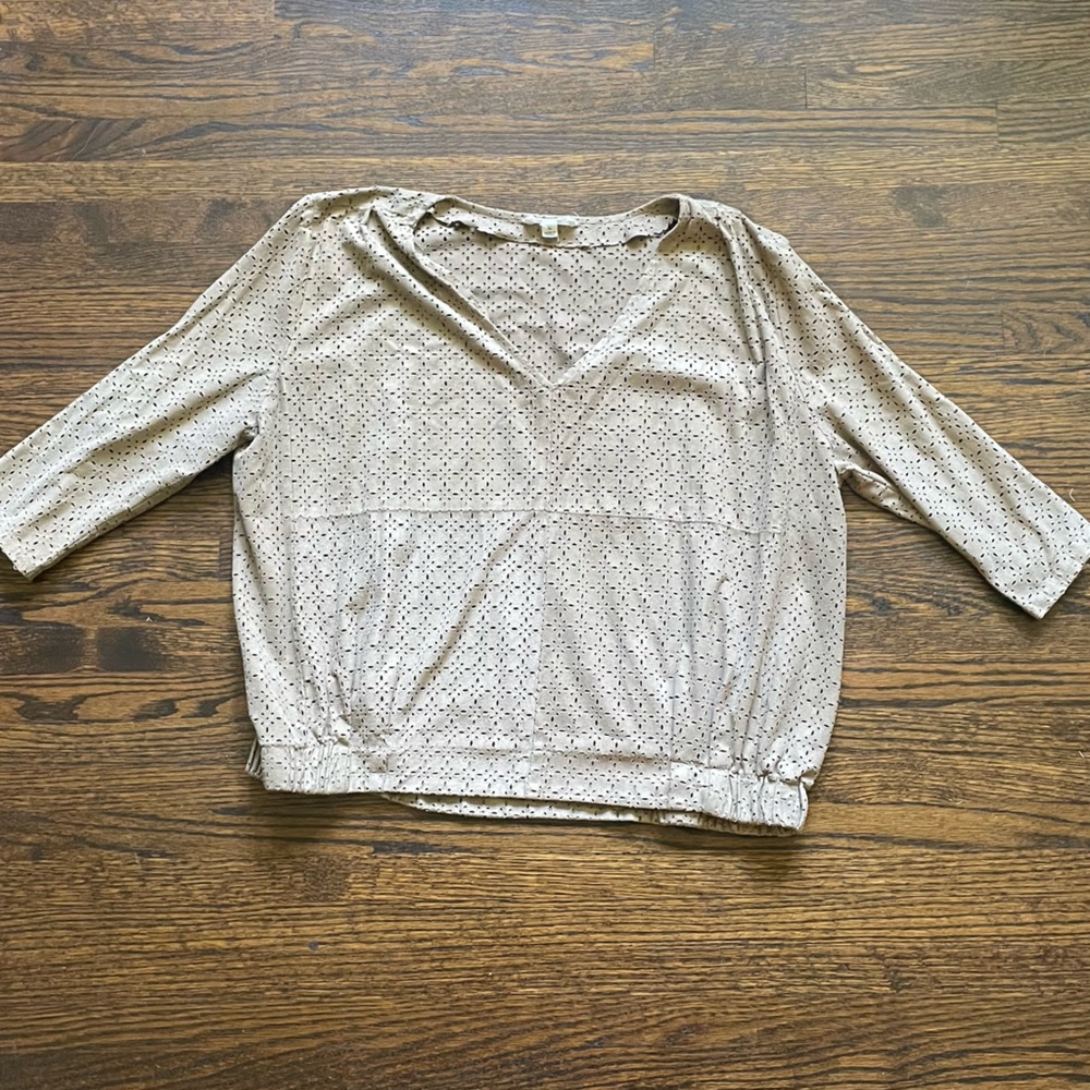 Tan cropped mid length sleeve blouse